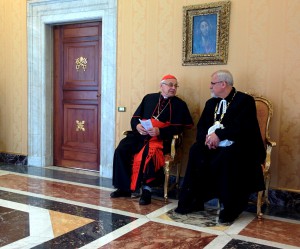 kardinál Miloslav Vlk a synodní senior Joel Ruml