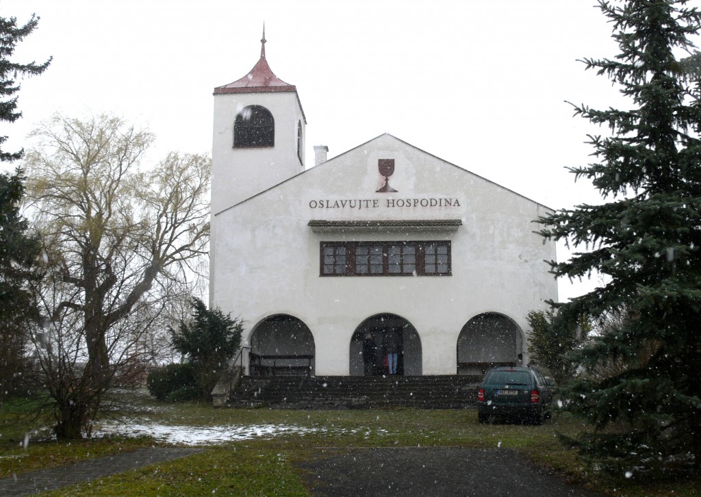 Evangelický kostel reemigrantů v Chotiněvsi