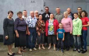 po bohoslužbách v Pervomajsku s kazatelem Michaelem Erdingerem