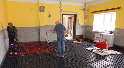 Klobouky u Brna: Modlitebna i herna zároveň