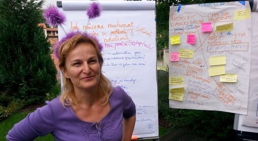 Kouč napomáhá rozvoji člověka a hledá individuální řešení