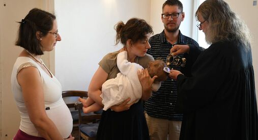 Křest: pasivum, které zmocňuje k aktivitě