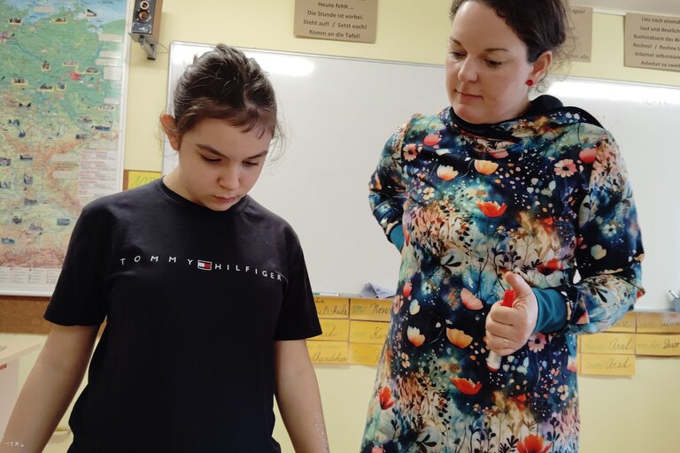 Dítě nad vodou