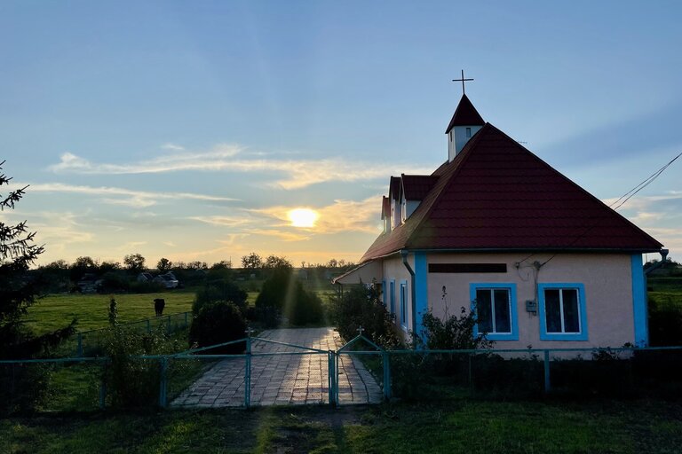 Cesta na Ukrajinu