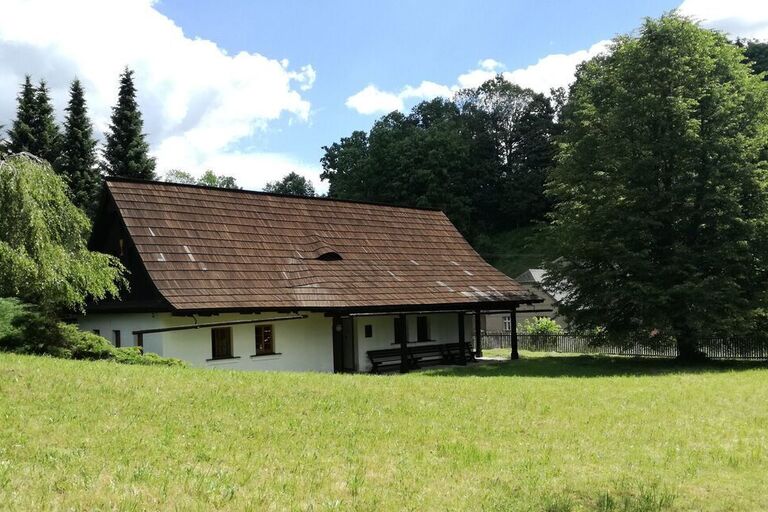 Dopisy čtenářů: K prodeji Domku Na Sboru