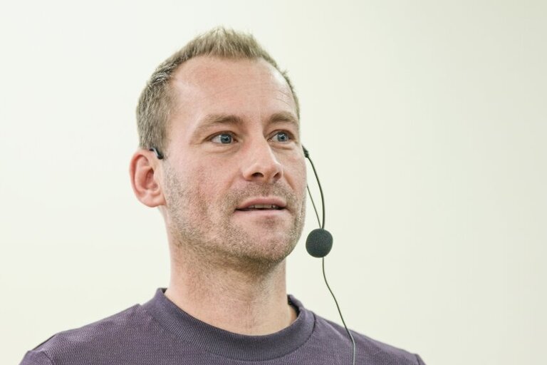 Hlavním cílem je účast na Božím díle, ne aby církev přežila 